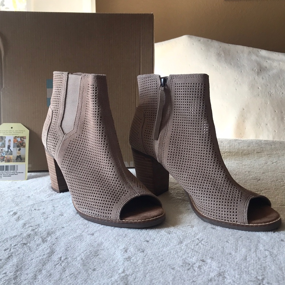 TOMS Booties